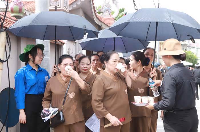 Tình cảm làng quê Lại Đà trong lễ tang của Tổng Bí thư