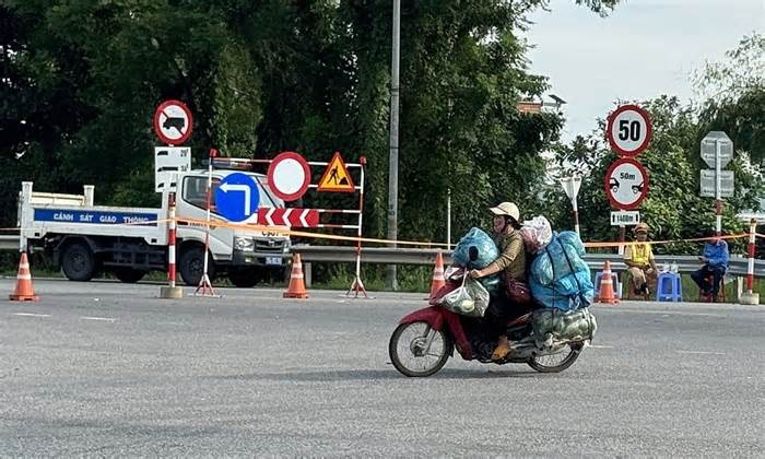 Quảng Ngãi cấm ôtô qua hai cầu trên quốc lộ