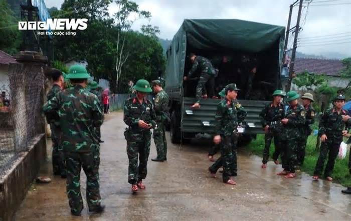 Đã liên lạc được với 2 phi công sau vụ máy bay quân sự rơi ở Bình Định