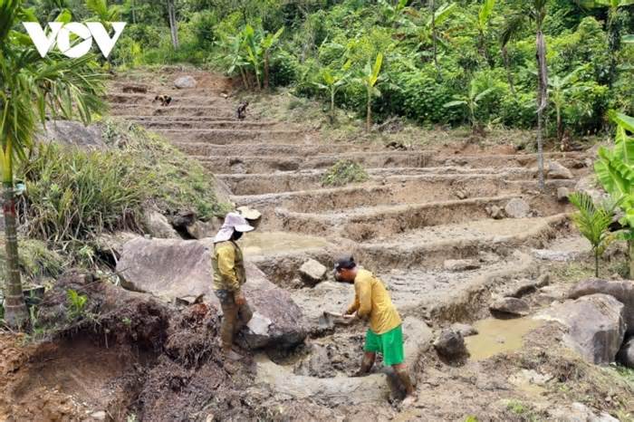 Tiền dành cho người nghèo 'bị nhốt' trong kho bạc: Nhiều dự án nằm im trên giấy