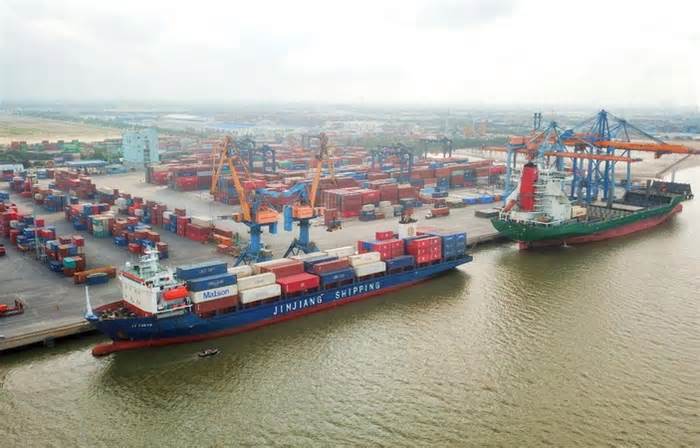 Tăng cường sức mạnh phát triển logistics vùng Đông Nam Bộ