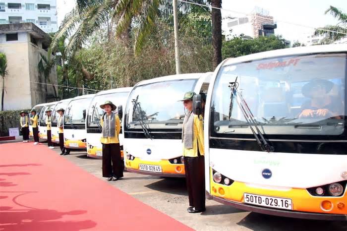 TP Hồ Chí Minh đưa 70 xe điện vào chở khách tham quan, du lịch khu trung tâm