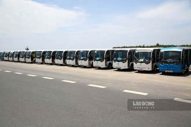 Quảng Trị cho xe điện 4 bánh chở khách du lịch hoạt động tại một số tuyến