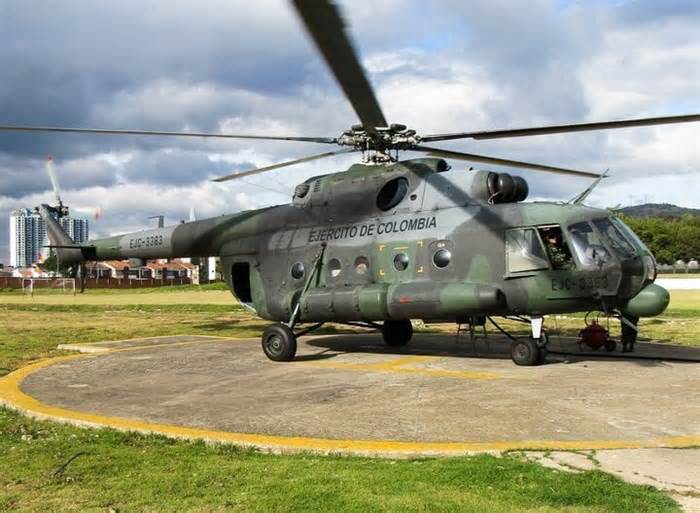 Lọt ‘danh sách Clinton’, Colombia vật lộn duy trì phi đội Mi-17