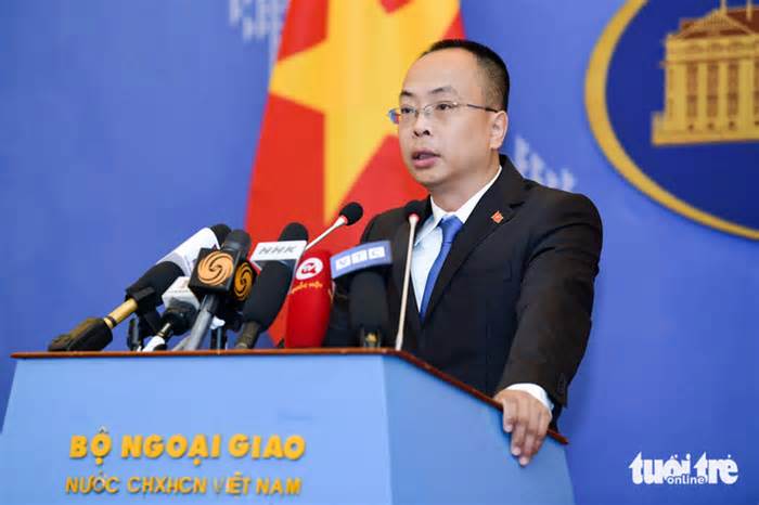 Việt Nam lên tiếng vụ Hải cảnh Trung Quốc giam người không qua xét xử