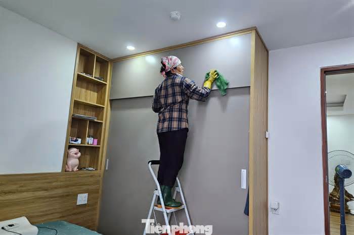 Cận Tết, dịch vụ dọn nhà quá tải, nhiều đội phải từ chối khách