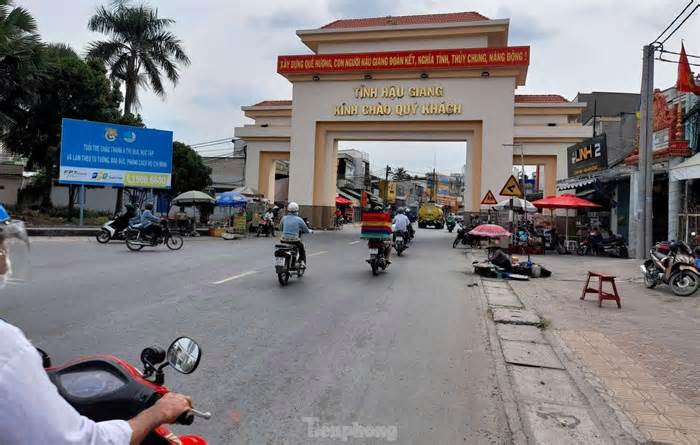 Hậu Giang nghiêm cấm can thiệp công tác xử lý uống rượu, bia khi tham gia giao thông