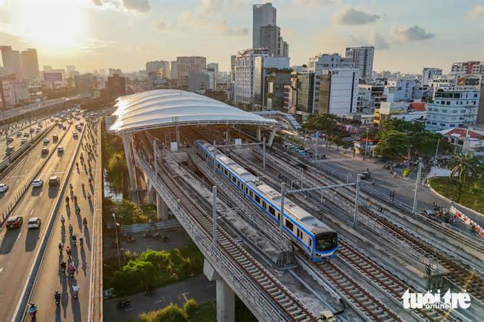 TP.HCM lấy ý kiến về chính sách miễn, giảm giá vé đi metro, xe buýt