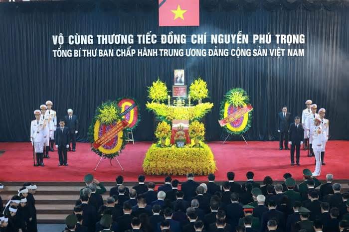Dòng sổ tang xúc động tiễn biệt Tổng Bí thư Nguyễn Phú Trọng