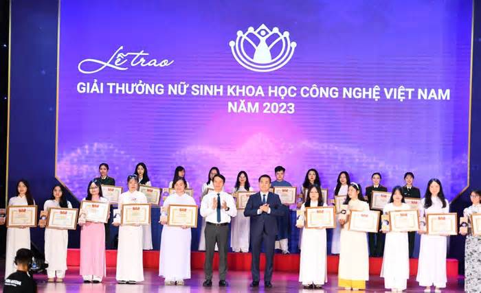 Phát động Giải thưởng Nữ sinh khoa học công nghệ Việt Nam năm 2024