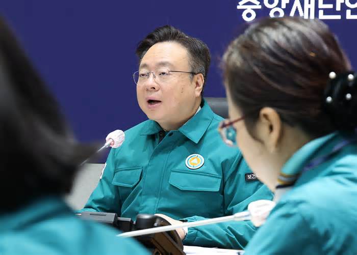 Lời kêu gọi phút chót của Bộ Y tế Hàn Quốc với các giáo sư y khoa