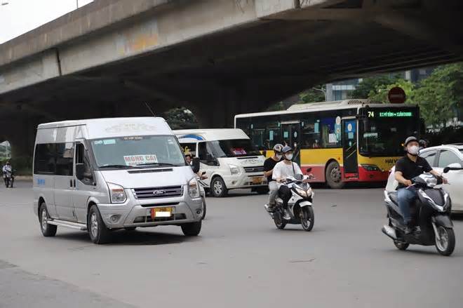 Một ôtô ở Hà Nội vi phạm tốc độ 117 lần trong 5 ngày