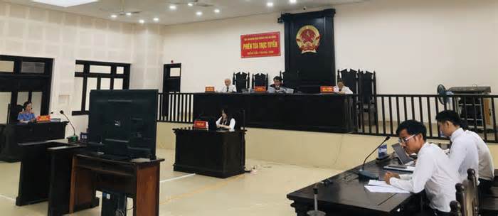 Cấu kết tội phạm nước ngoài chiếm đoạt tài sản người Việt