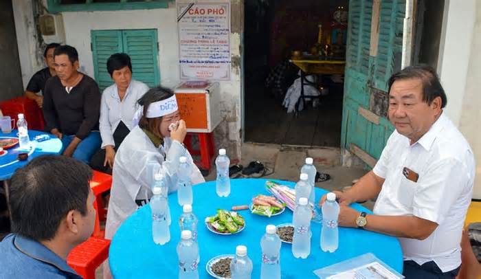 Vụ 3 thợ lặn mất tích sau tiếng nổ lớn, chỉ tìm thấy vài phần thi thể