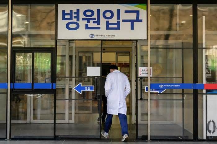 Giáo sư y khoa Hàn Quốc sẽ nộp đơn từ chức hàng loạt ngày 25/3