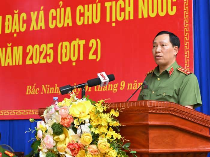 Công bố quyết định đặc xá cho 368 phạm nhân tại Trại giam Ngọc Lý