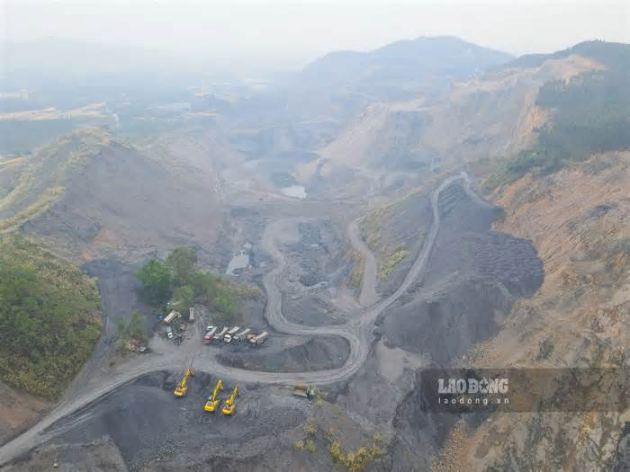 Hiện trạng mỏ than Bố Hạ sau khi lãnh đạo Công ty khoáng sản Bắc Giang xộ khám