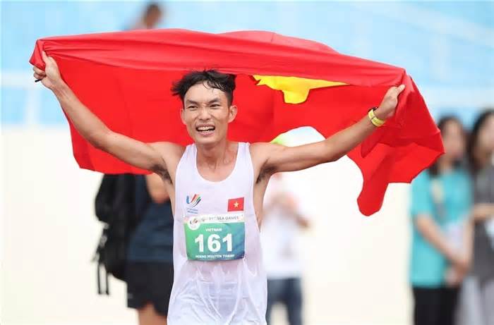 Hoàng Nguyên Thanh không thể bảo vệ huy chương vàng Marathon ở SEA Games 32