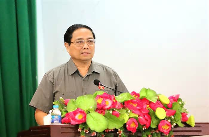 Thủ tướng Phạm Minh Chính thông tin với cử tri về dự án điện khí 12 tỷ USD