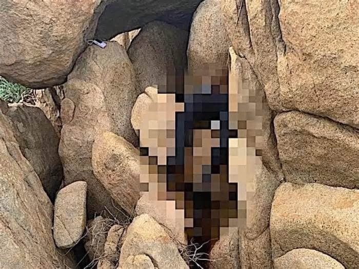 Phát hiện thi thể nam giới kẹt trong khe đá ở Bình Thuận