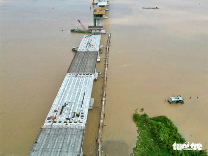 Cầu Nhơn Trạch vượt tiến độ, từ 12-9 sẽ hợp long hai nhịp cao nhất giữa sông