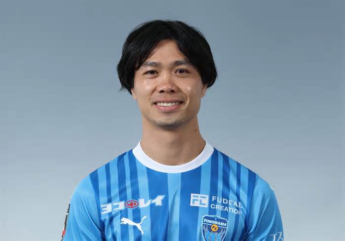 Yokohama FC phản ứng trước việc Công Phượng được gọi vào ĐT Việt Nam