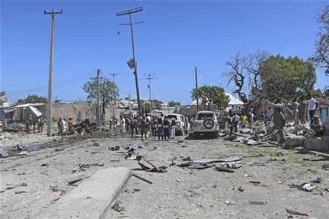 Tấn công bằng xe chở thuốc nổ ở Somalia, 11 người thương vong