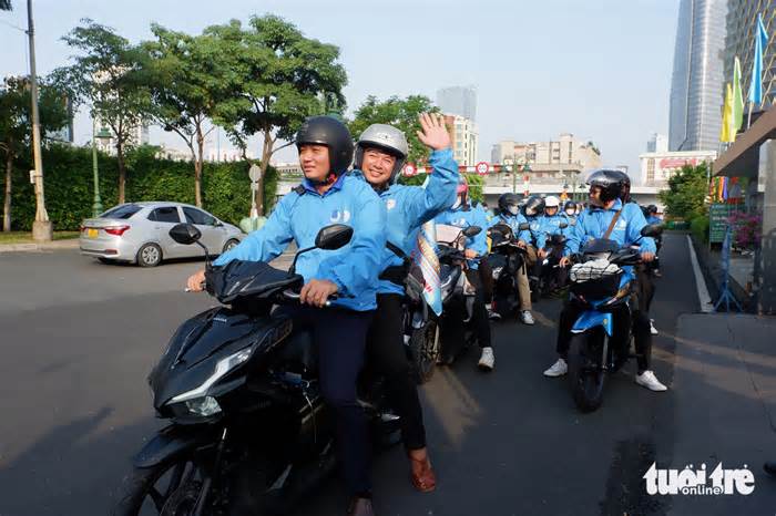 Khởi đầu năm mới bằng hành trình du khảo Tôi yêu Tổ quốc tôi