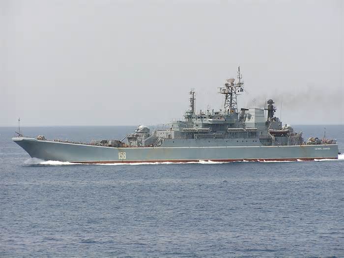 Ukraine tuyên bố đánh chìm tàu đổ bộ Nga ở Biển Đen