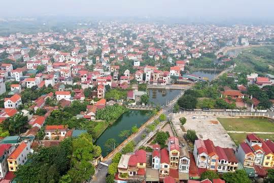 Huyện ngoại thành Hà Nội liên tục đấu giá đất thành công