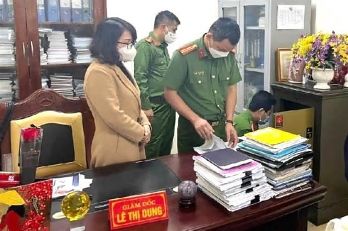 Nguyên GĐ Trung tâm GDTX ở Nghệ An bị tuyên 5 năm tù: Chánh án nói gì?