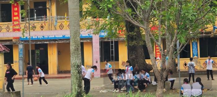 Trường ở Thái Bình đã học vào ngày lễ Giỗ Tổ vẫn phải học vào thứ 7