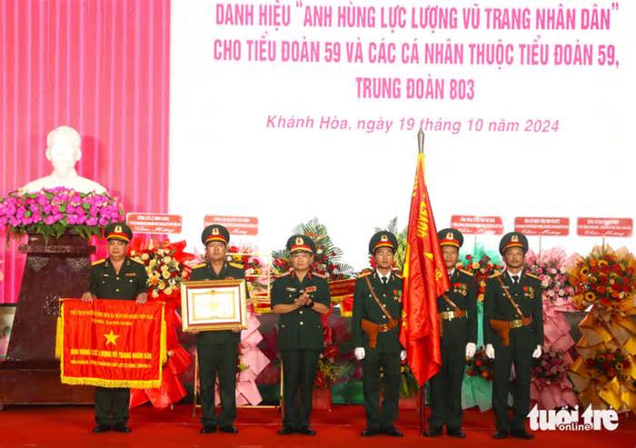 Phong tặng danh hiệu Anh hùng Lực lượng vũ trang nhân dân cho Tiểu đoàn 59