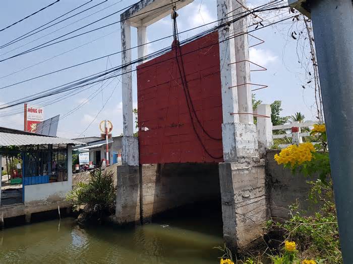 Loạt cống ngăn mặn ở Kiên Giang ‘phơi nắng’ nhiều năm