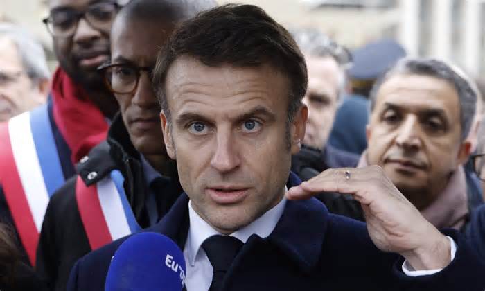 Ông Macron nói đã cân nhắc kỹ ý tưởng đưa quân đến Ukraine