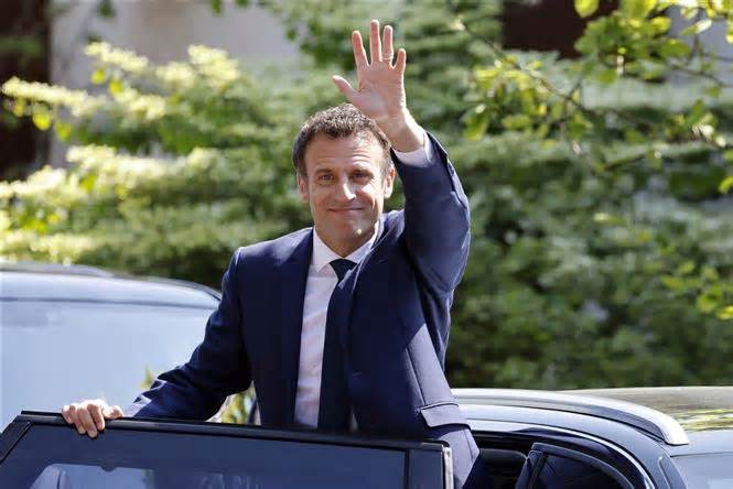 Tổng thống Pháp Emmanuel Macron công du bốn nước Trung Phi