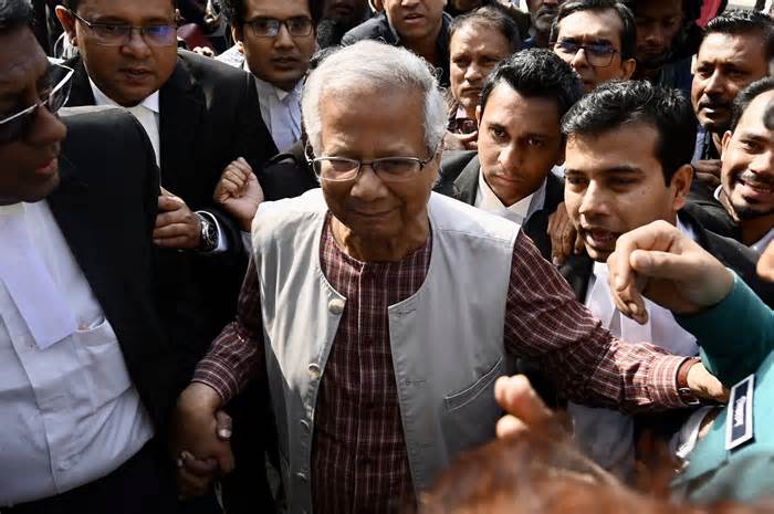 Bangladesh kết án tù chủ nhân Nobel Hòa bình năm 2006