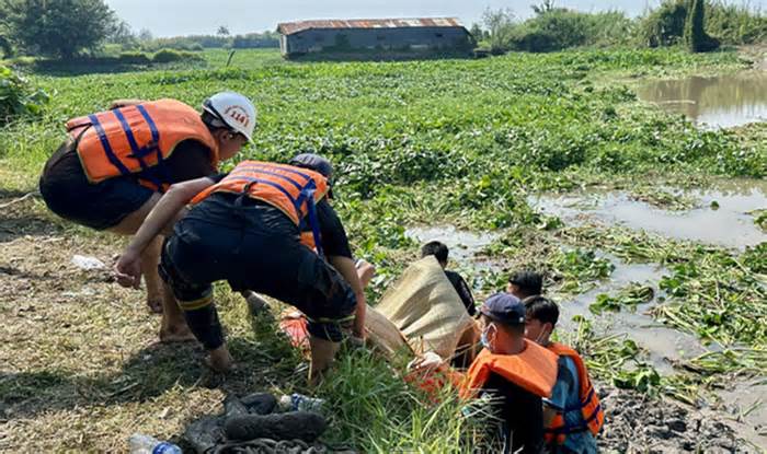 Tìm thấy thi thể 3 thanh niên bị nước hút vào cống ở Bến Tre