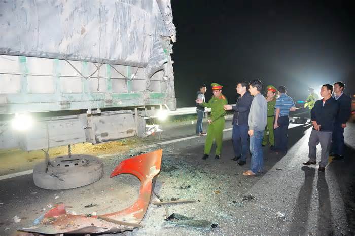 Nguyên nhân vụ tai nạn thảm khốc trên cao tốc Cam Lộ - La Sơn