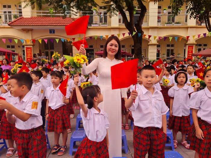 23 triệu học sinh cả nước náo nức khai giảng năm học mới