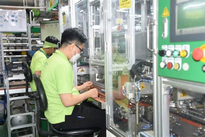 Nhu cầu tuyển dụng lao động nam ở TPHCM cao hơn nữ