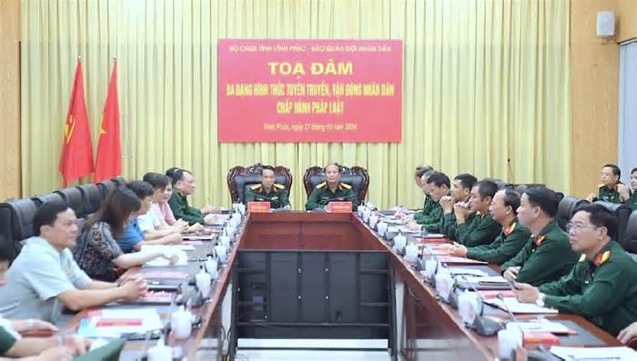 Lan tỏa tinh thần thượng tôn pháp luật trong quân nhân và nhân dân