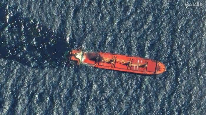 Houthi đe dọa tấn công tàu qua Ấn Độ Dương