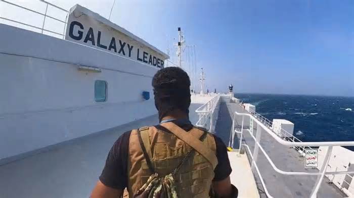 Tình hình trên Biển Đỏ: Bác cáo buộc ‘tham gia sâu’ vào kế hoạch tấn công các tàu, Iran nói Mỹ không nên đặt câu hỏi