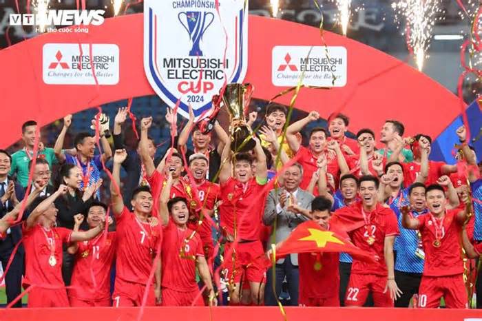 Huyền thoại Malaysia nêu lý do đội nhà cần vô địch AFF Cup như Việt Nam