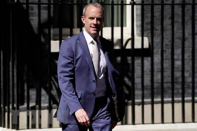 Phó Thủ tướng Anh Dominic Raab đề cập khả năng từ chức