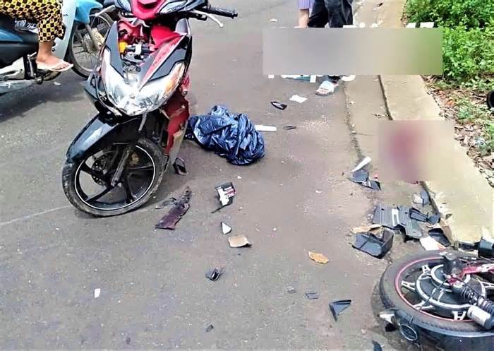 Gia tăng học sinh đi xe máy gây tai nạn khiến bộ trưởng phải ra công điện