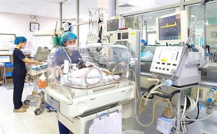 Gia đình 'chọn ngày đẹp' mổ lấy thai, trẻ sơ sinh tử vong