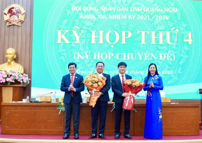 Phê chuẩn 2 Bí thư Đảng ủy xã giữ chức Phó Chủ tịch tỉnh Quảng Ngãi