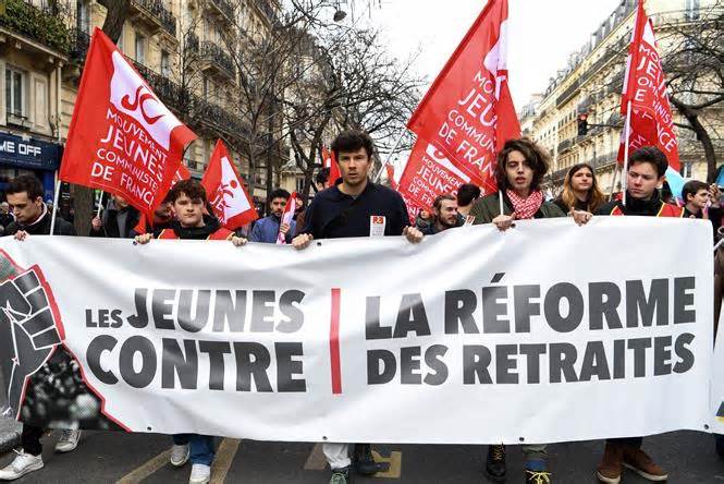 Các nghiệp đoàn Pháp kêu gọi đình công để phản đối cải cách hưu trí